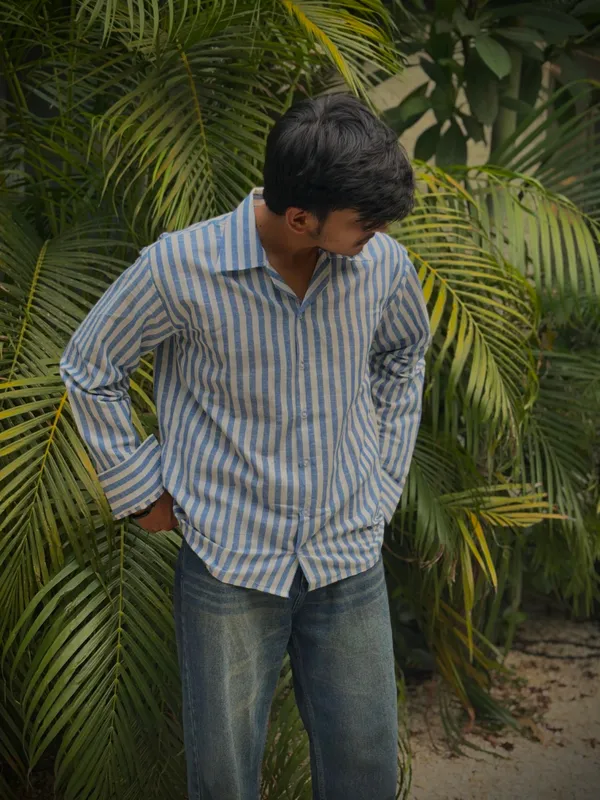 Trendy_Blue_Striped_Shirt