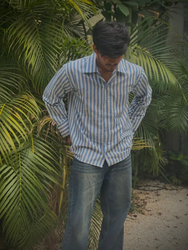 Trendy_Blue_Striped_Shirt