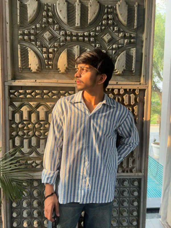 Trendy_Blue_Striped_Shirt