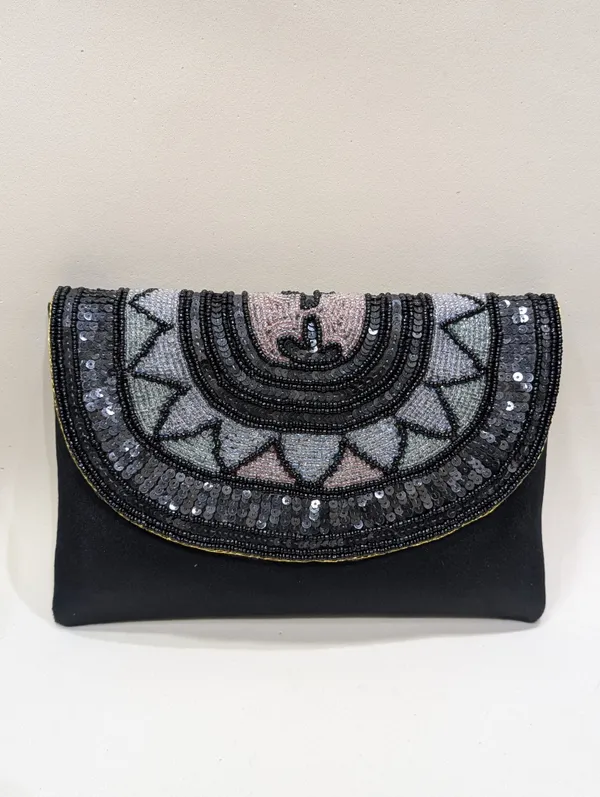 Black_Silk_Beaded_Envelope_Clutch_For_Women
