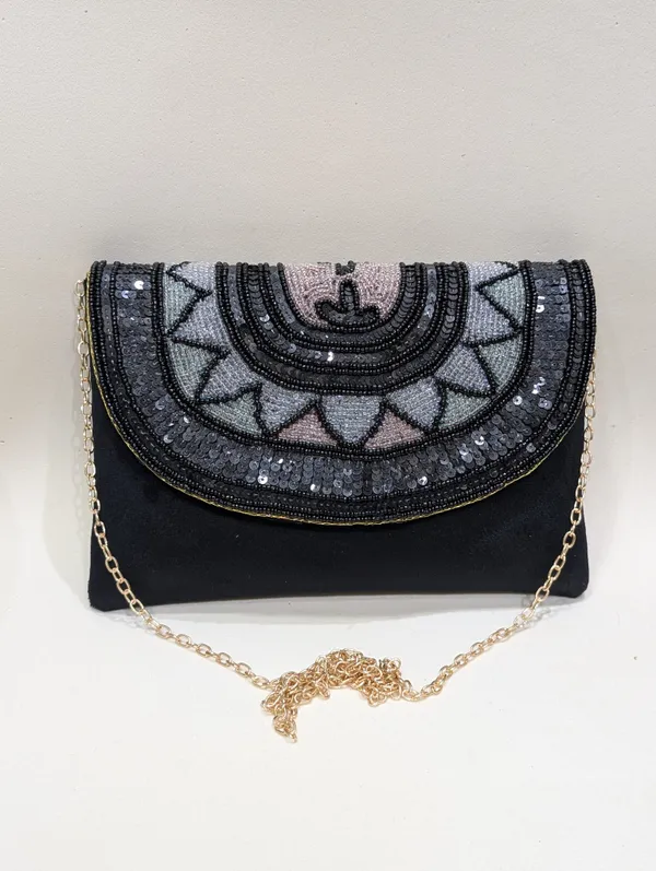 Black_Silk_Beaded_Envelope_Clutch_For_Women