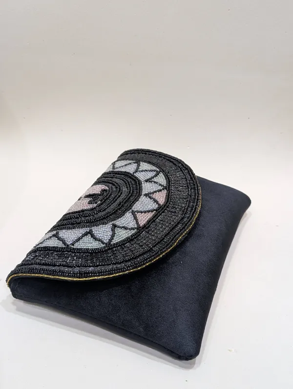 Black_Silk_Beaded_Envelope_Clutch_For_Women