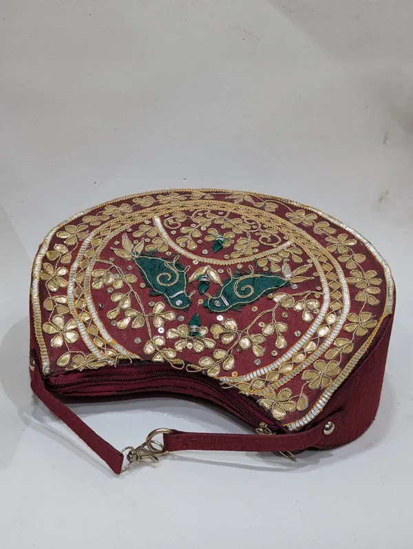 Maroon_Silk_Embroidered_Bird_Motif_Handbag_For_Women