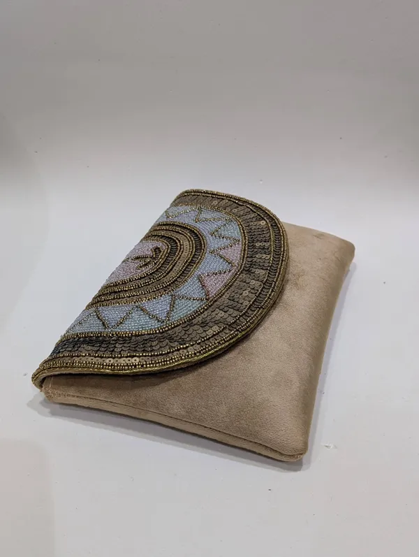 Beige_Silk_Beaded_Sequin_Embroidered_Sling_Clutch_For_Women