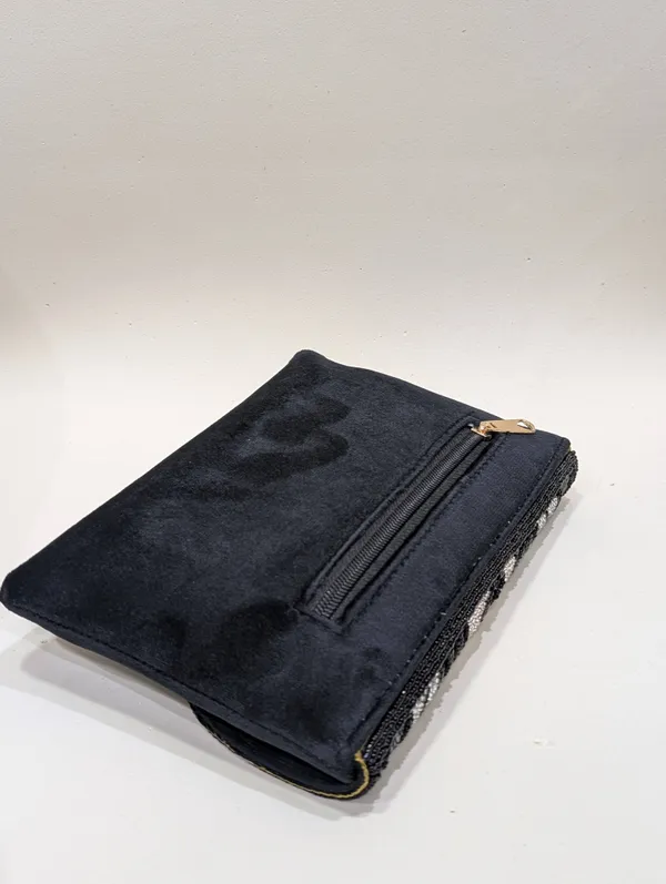 Black_Silk_Beaded_Envelope_Clutch_For_Women