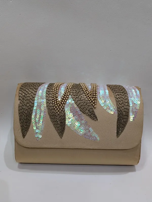 Beige_Silk_Beaded_Sequin_Embroidered_Clutch_For_Women