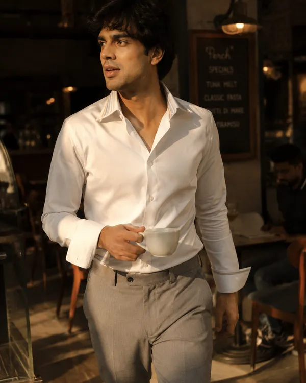 Mens_White_Giza_Cotton_Stripe_Detail_Shirt_(GSG1022)