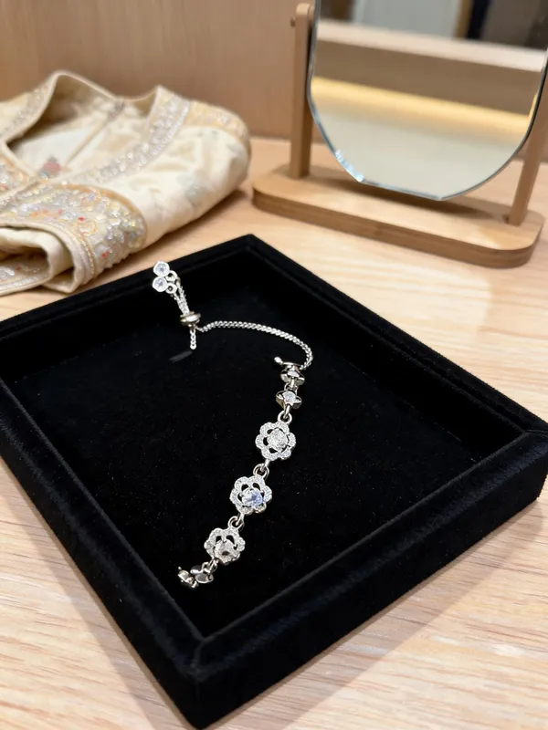 Silver_Sterling_Floral_Studded_Adjustable_Bracelet_For_Women