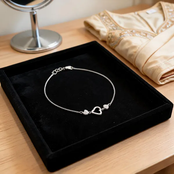 Silver_Sterling_Silver_Heart_Charm_Chain_Bracelet_For_Women