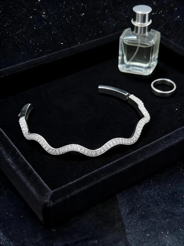 Silver_Sterling_Silver_Wavy_Studded_Ladies_Kada_For_Women