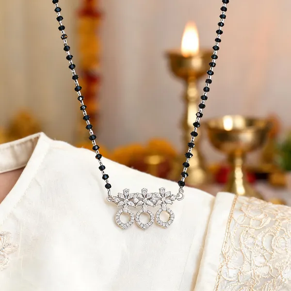 Silver_And_Black_Sterling_Silver_Black_Bead_Chain_Mangalsutra_For_Women