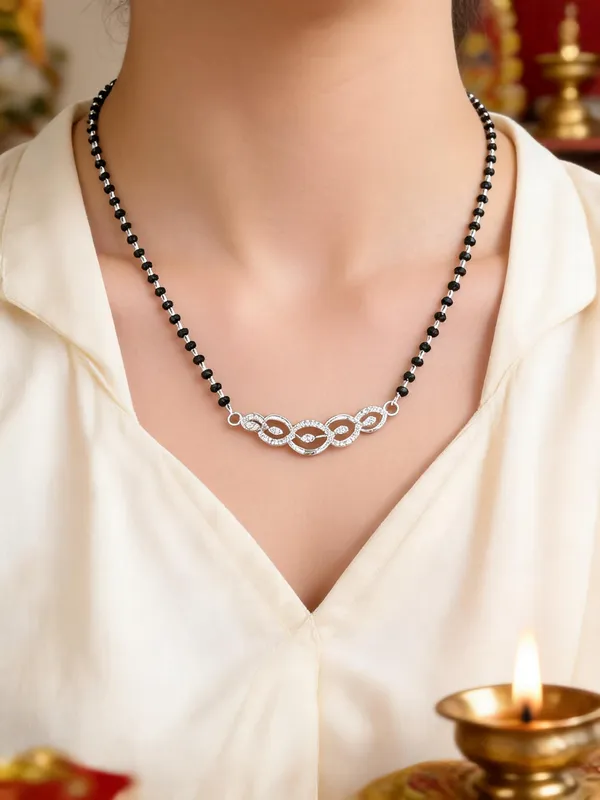 Silver_Sterling_Black_Beaded_Oval_Pendant_Mangalsutra_For_Women