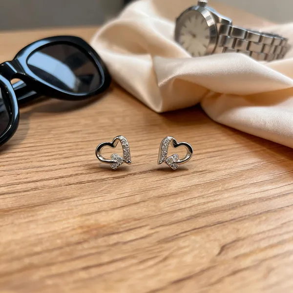 Silver_Sterling_Silver_Heart_Stud_Earrings_For_Women