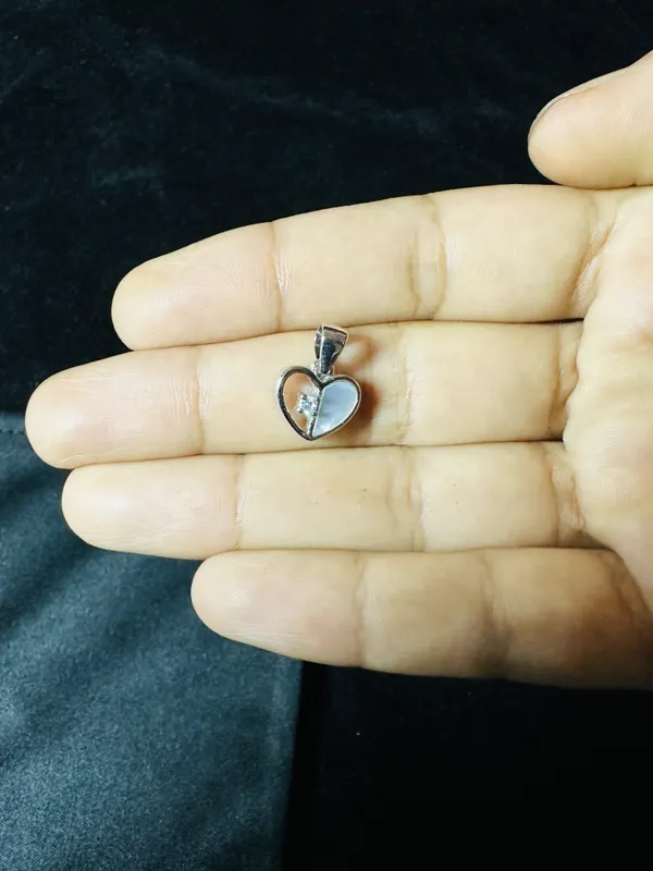 Silver_Sterling_Stone_Heart_Pendant_For_Women