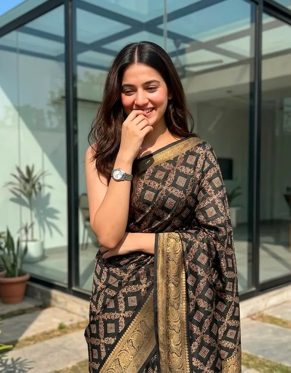 Pure_Printed_Party_Wear_Mysore_Silk_Blend_Saree_With_Ptinted_Blouse_And_Pallu