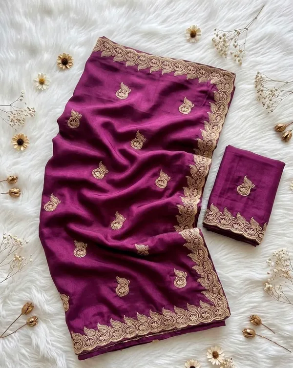 Embroidered_Bollywood_Georgette_Saree_(Wine)