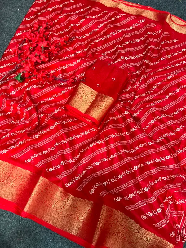 Soft_Mass_Mellow_Silk_Saree_With_Printed_Pallu