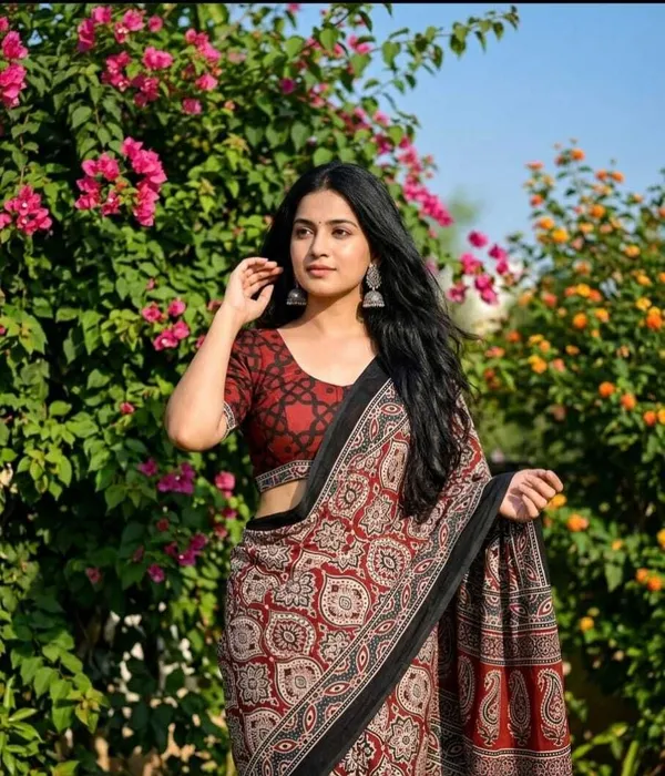 Multicolor_Crepe_Printed_And_Blocked_Printed_And_Solid/Plain_And_Floral_Print_Saree_For_Women