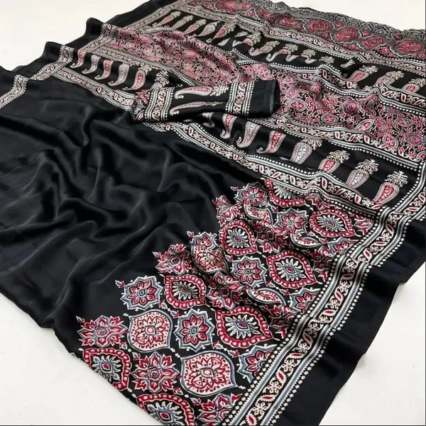 Printed_Daily_Wear_Crepe_Saree_(Black)
