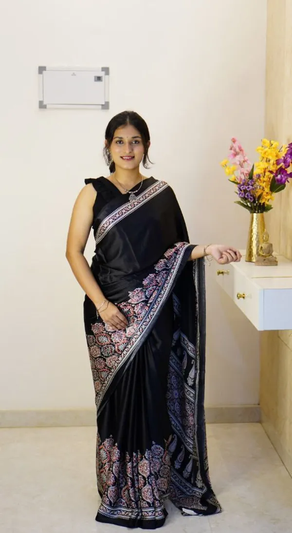 Printed_Kanjivaram_Crepe_Saree_(Black)