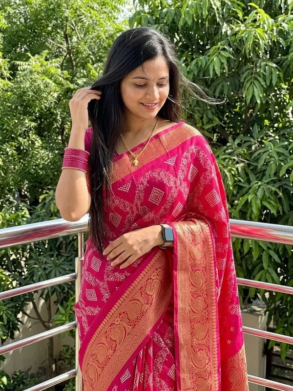 Printed_Mysore_Silk_Blend_Saree_(Black)