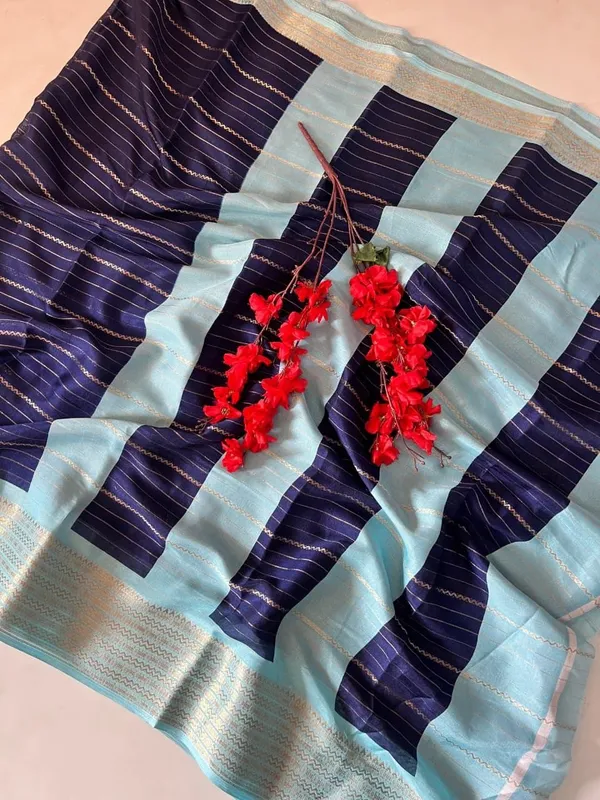 Striped_Daily_Wear_Cotton_Blend_Saree_(Light_Blue)
