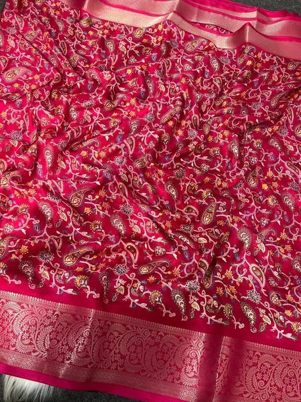 Embroidered_Daily_Wear_Pure_Silk_Saree_(Magenta)