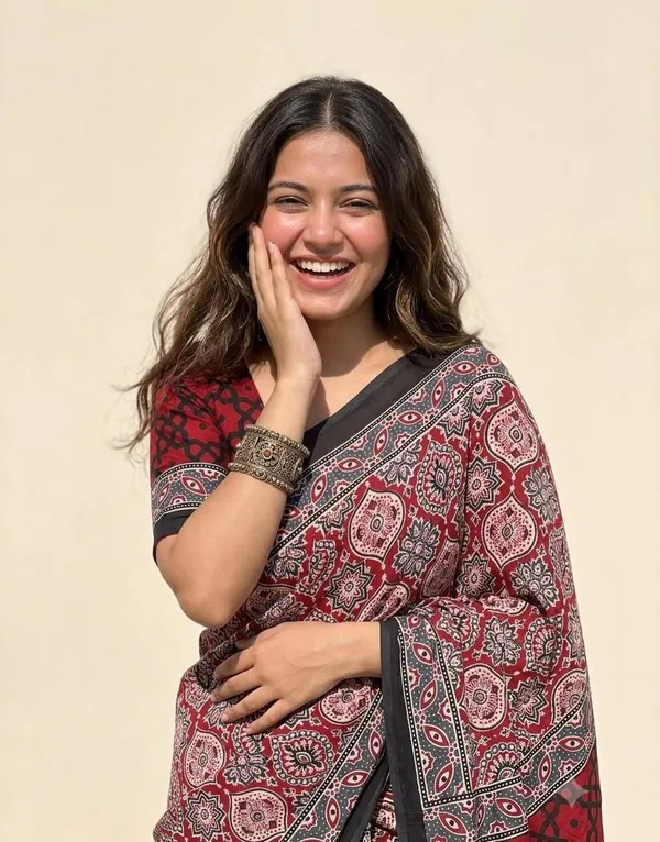 Pure_Bandhani_Crepe_Silk_Saree_With_Printed_Unstiched_Blouse_And_Printed_Pallu