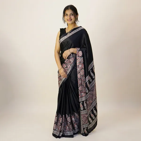 Printed_Kanjivaram_Crepe_Saree_(Black)