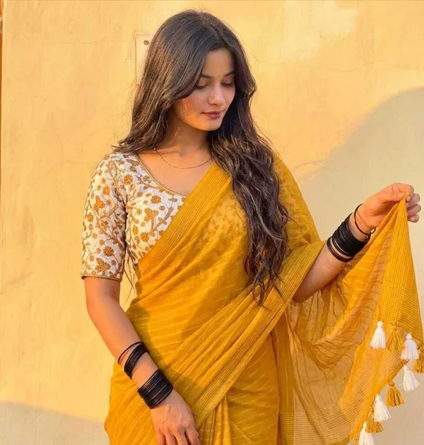 Purple_Chiffon_Striped_Saree_For_Women