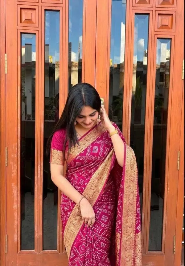 Pink_Cotton_Silk_Printed_Saree_For_Women
