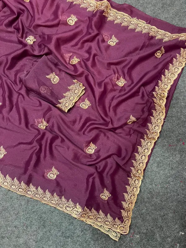 Embroidered_Bollywood_Georgette_Saree_(Wine)