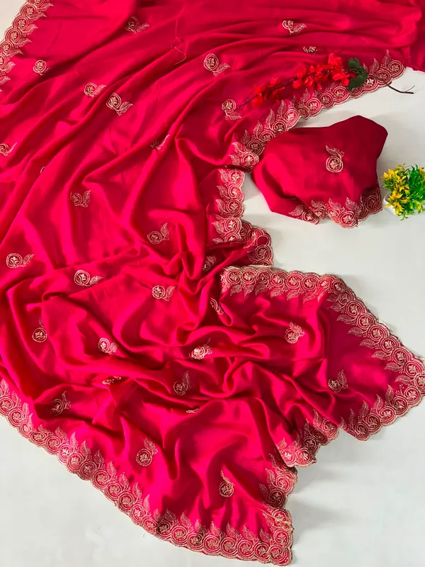 Embroidered_Bollywood_Georgette_Saree_(Pink)