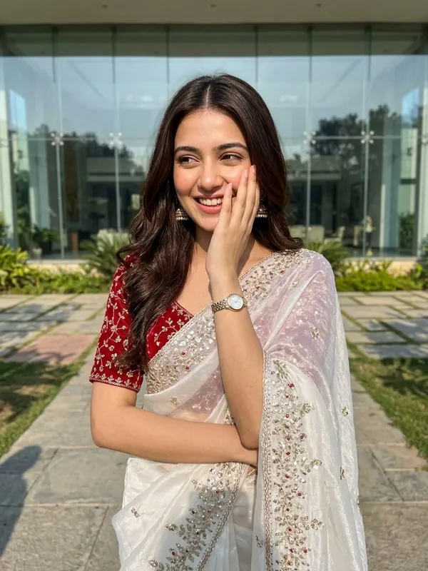 Pure_Fancy_Soft_Satin_Fendy_Silk_Saree_with_Embroidery_Work_And_Aarco_Border_Fully_Stiched_Blouse