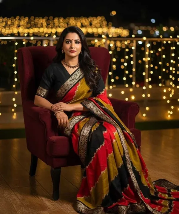 Multicolor_Cotton_Silk_Striped_And_Printed_Saree_For_Women