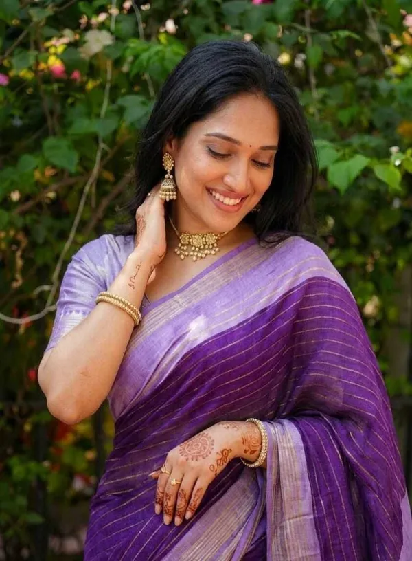 Purple_Cotton_Silk_Striped_And_Checkered_Saree_For_Women