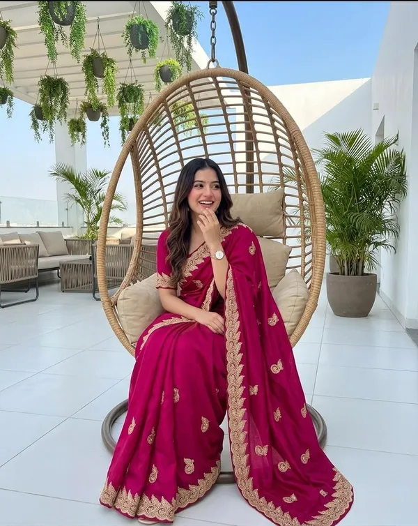 Pink_Georgette_Embroidered_Saree_For_Women