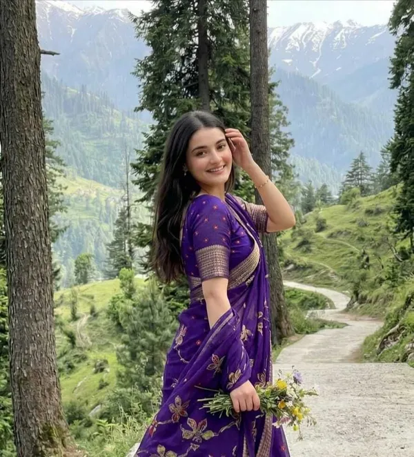 Purple_Cotton_Silk_Floral_Print_And_Embroidered_And_Woven_And_Graphic_Print_Saree_For_Women