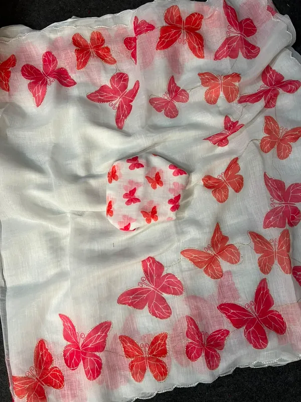 Printed,_Floral_Print_Ikkat_Linen_Saree_(White)