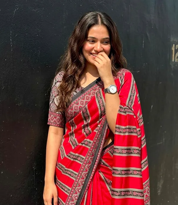 Printed_Bollywood_Crepe_Saree_(Black)