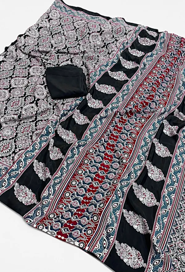Printed,_Blocked_Printed,_Floral_Print_Crepe_Silk_Saree_(Black)