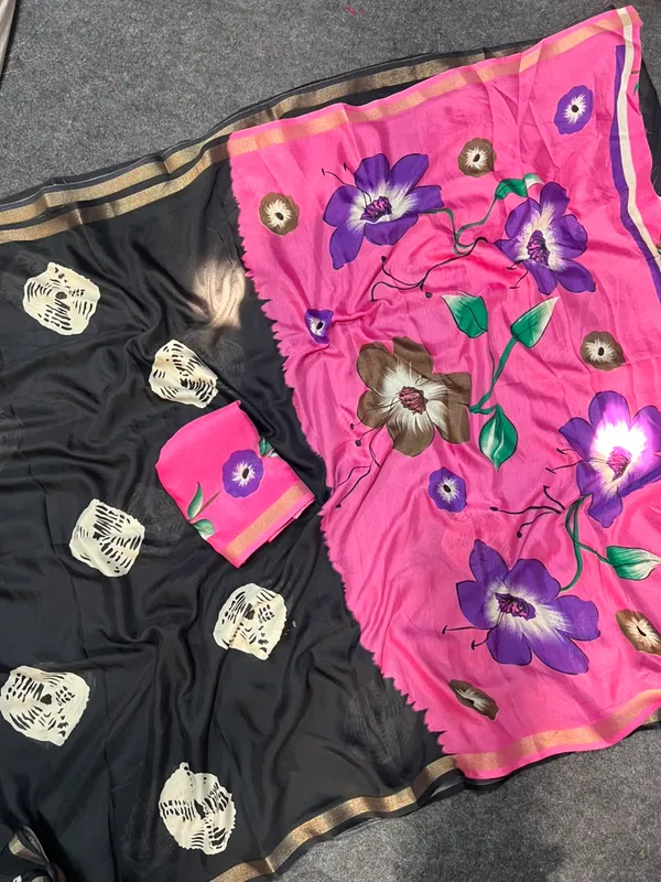 Floral_Print_Daily_Wear_Cotton_Silk_Saree_With_Contrast_Blouse_and_Printed_Pallu