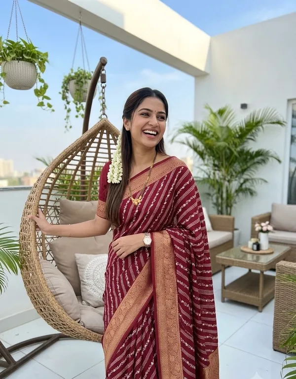 Solid/Plain,_Embroidered,_Embellished,_Floral_Print_Daily_Wear_Pure_Silk_Saree_(Maroon)