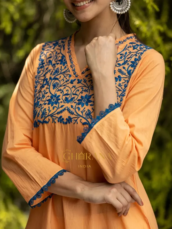 Ishq_Mul_Cotton_Blush_Orange_Fine_Chikankari_Kurta_In_Blue_Thread