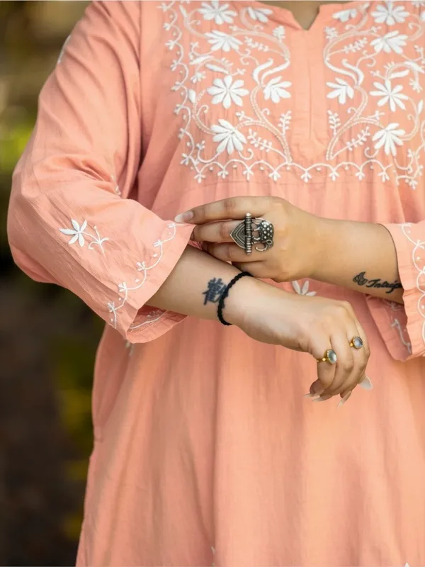 Sahiba_Peach_Pink_Pure_Cotton_Chikankari_Kurta_With_Very_Intricate_Hand_Embroidery