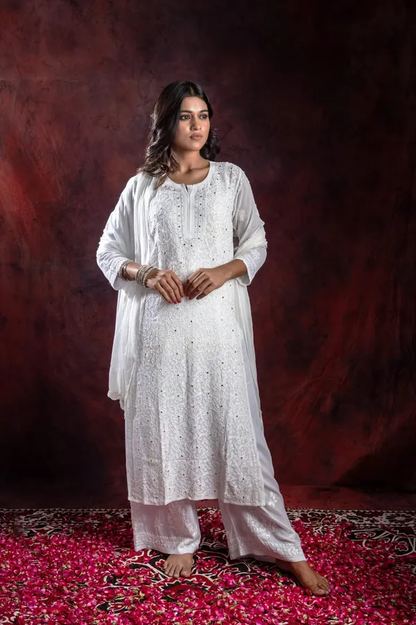 Ishq_Georgette_Kurta_With_Resham_Jaal_And_Mukaish_Work_White