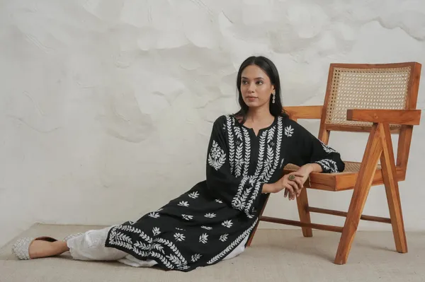 Myra_Modal_Fine_Cotton_Chikan_Kari_Kurta_Black