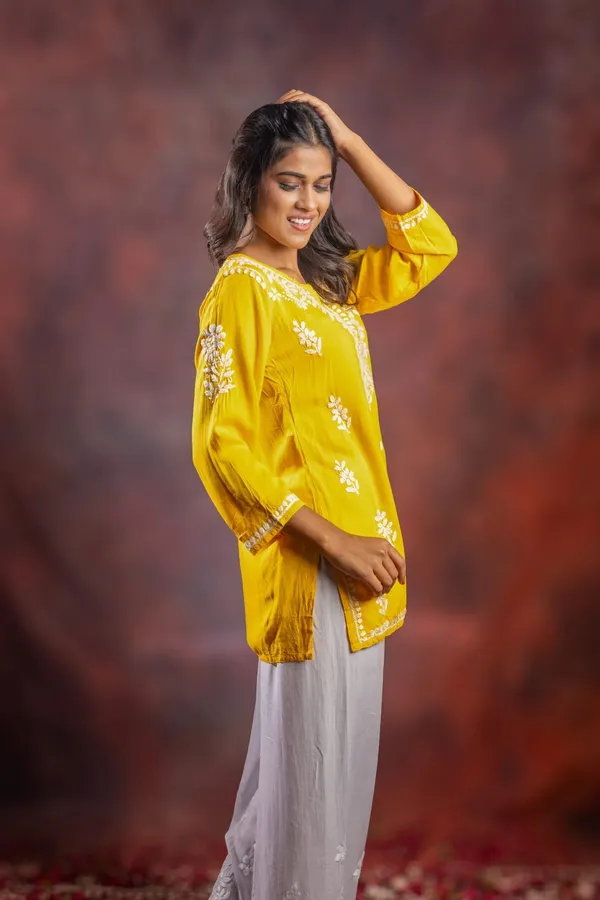 Ishq_Modal_Yellow_Chikankari_Top
