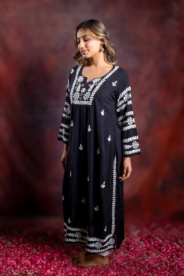 Ishq_Modal_Black_Chikankari_Kurta_With_Bangle_Work