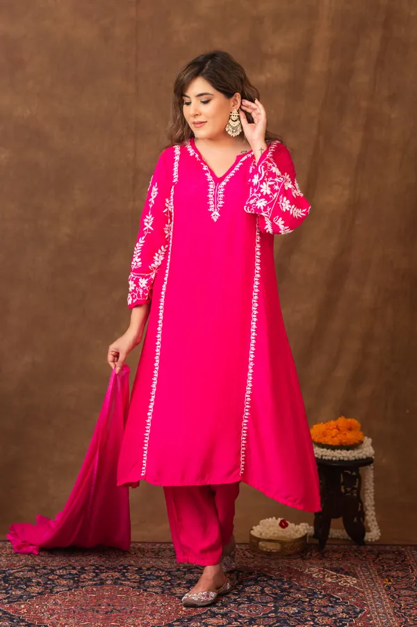 Jashn_Premium_Muslin_Chikankari_Fuchisia_A_Line_3pc_Kurta_Set_With_Dupatta